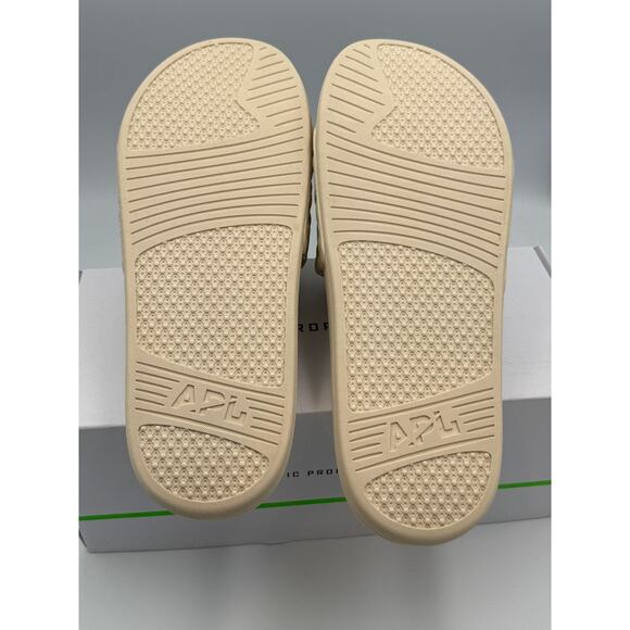$195 APL Lusso Slides Leather Upper in Parchment Size 11M